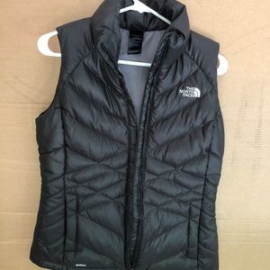 The North Face 550 Black Down Puffer Vest